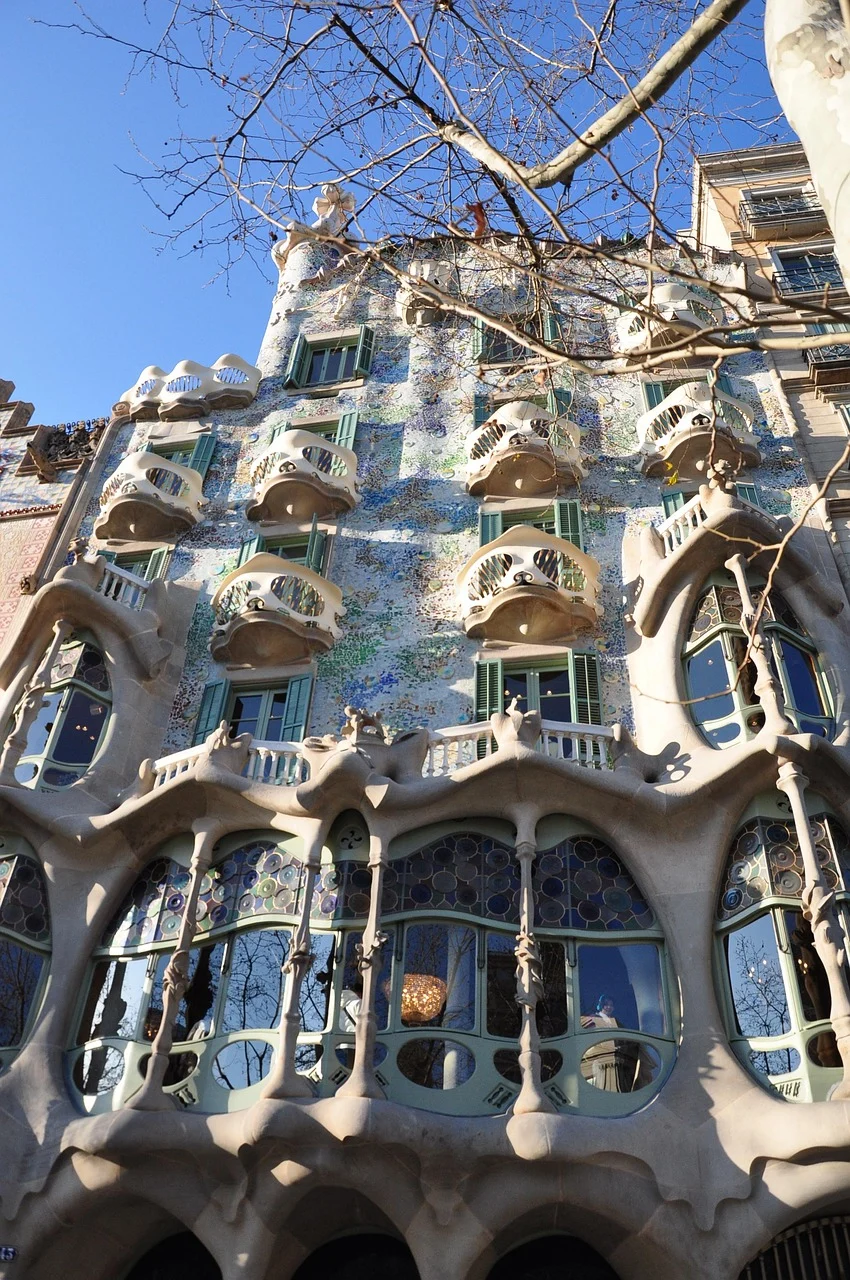 ce inseamna cand visezi casa in constructie